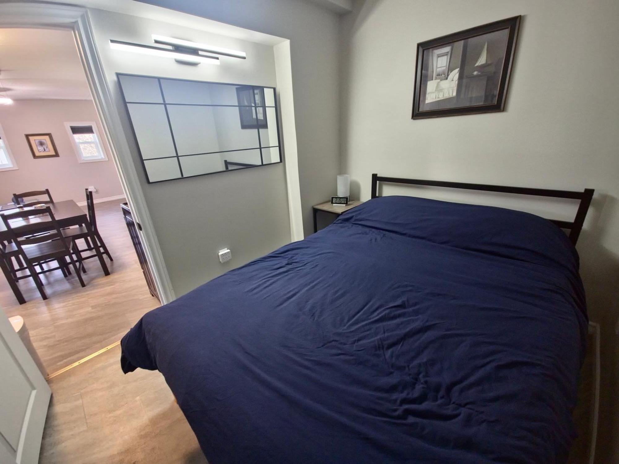 Cozy Home On A Quiet Street Minutes To Dt קינגסטון מראה חיצוני תמונה